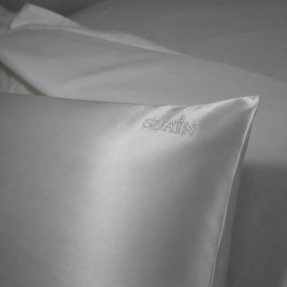 Organic Mulberry Silk Pillowcase in Ivory White, picture 1